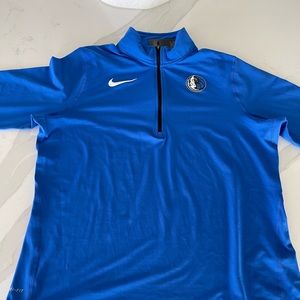Women’s Nike Dallas Mavericks long sleeve